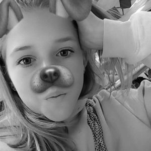 Meet your Posher, Hope